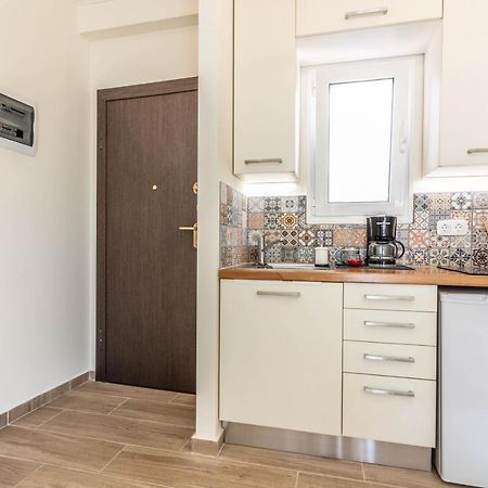Birds Nest Apartment Атина Екстериор снимка